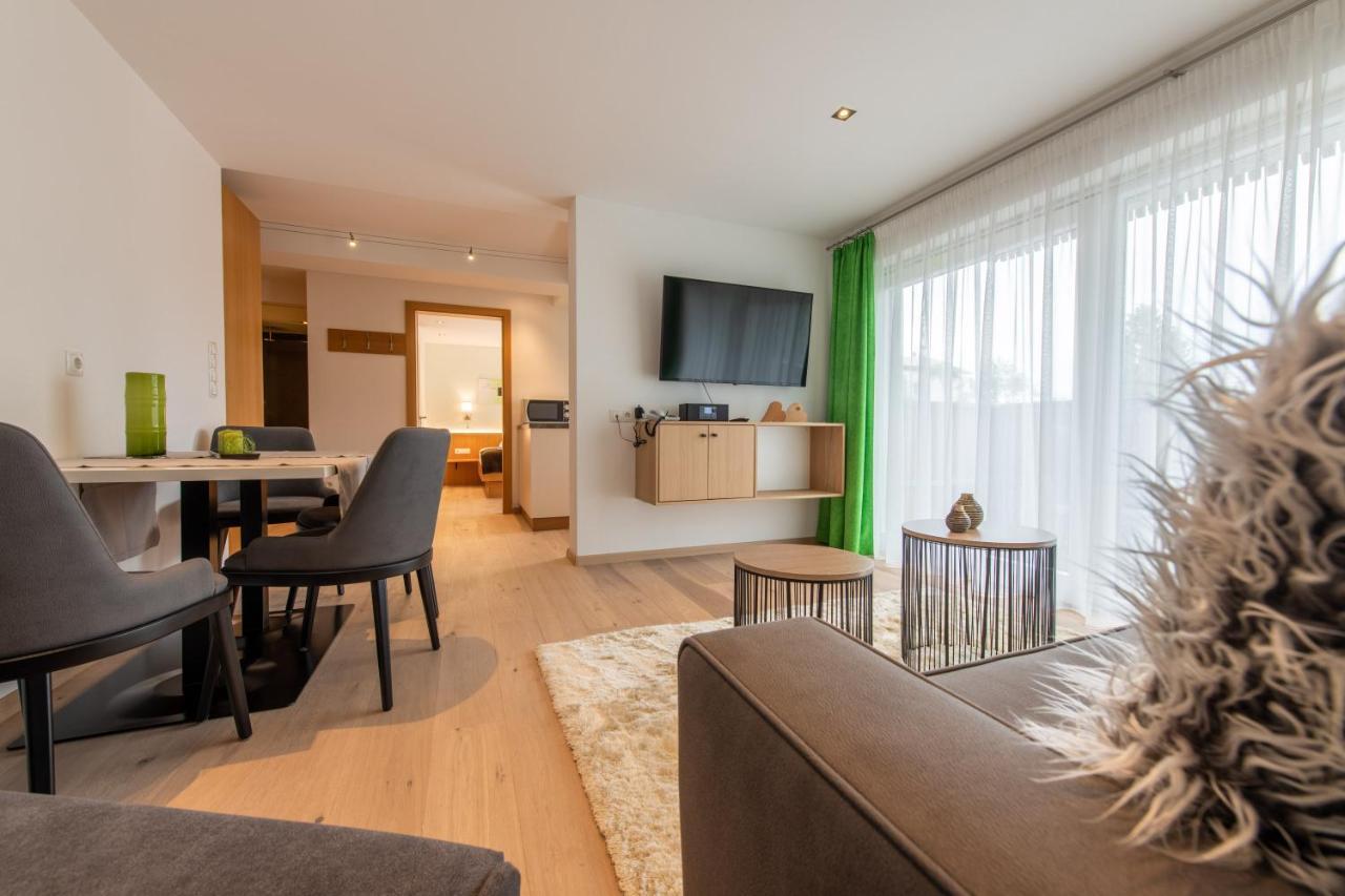 Lapis Monti - Apartments & Suites Бургусио Екстериор снимка