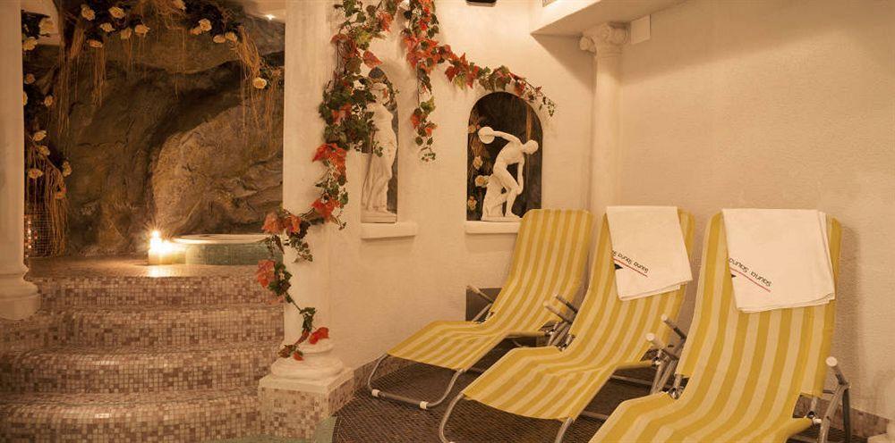Lapis Monti - Apartments & Suites Бургусио Екстериор снимка